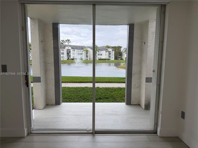 4350 NW 107th Ave 106, Doral, FL 33178