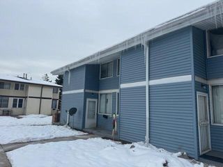 8877 N Swan ROAD #B, Milwaukee, WI 53224