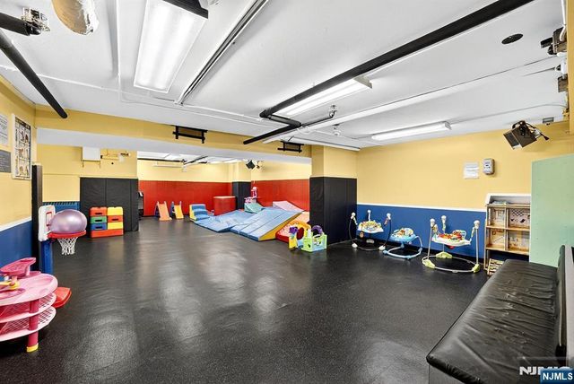 7002 JFK Blvd E 42B, Guttenberg, NJ 07093