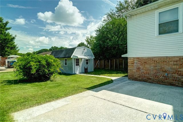 3217 Bermuda Ave, Colonial Heights, VA 23834