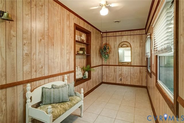 3217 Bermuda Ave, Colonial Heights, VA 23834