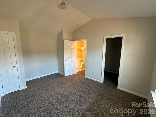 5227 Magnolia Tree Lane, Charlotte, NC 28215