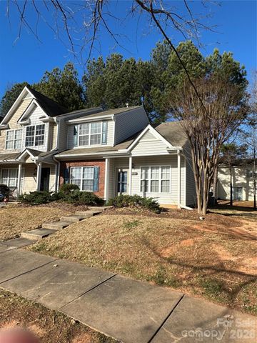 5227 Magnolia Tree Lane, Charlotte, NC 28215