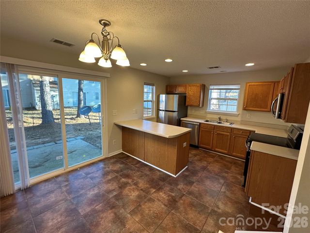 5227 Magnolia Tree Lane, Charlotte, NC 28215