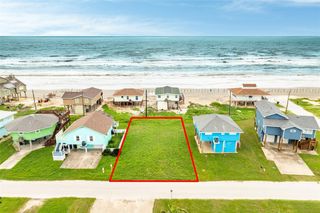 12713 John Reynolds Road, Galveston, TX 77554