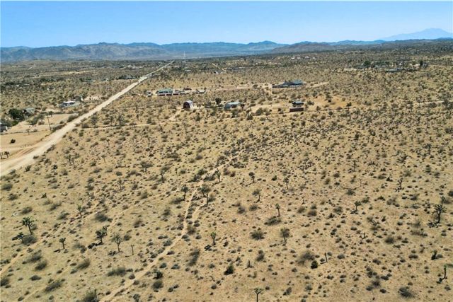 2814 Yucca Mesa, Yucca Valley, CA 92284