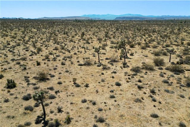 2814 Yucca Mesa, Yucca Valley, CA 92284