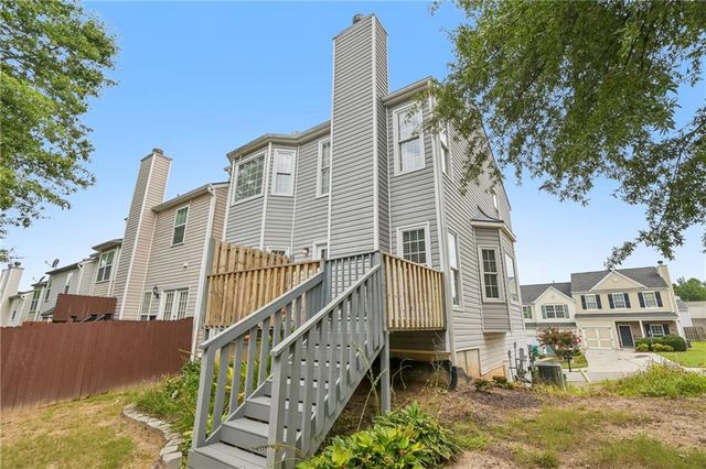 203 Valley Crossing, Canton, GA 30114