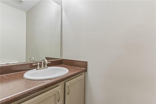 203 Valley Crossing, Canton, GA 30114