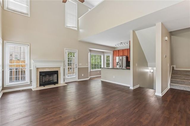 203 Valley Crossing, Canton, GA 30114