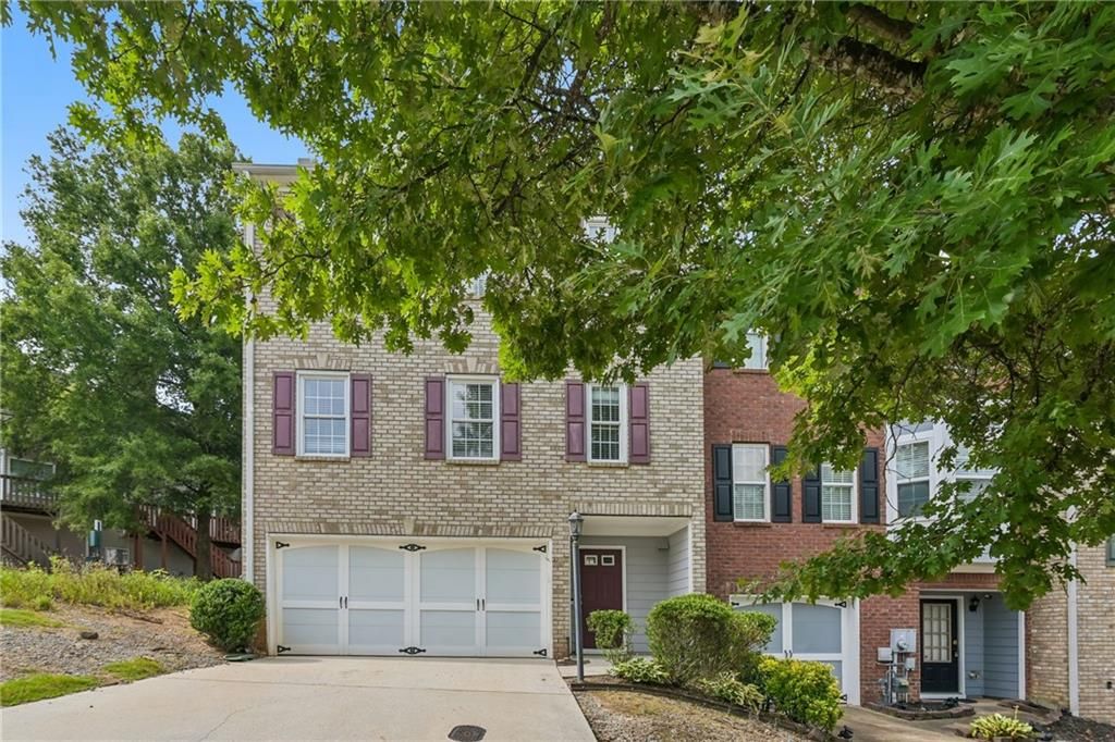 203 Valley Crossing, Canton, GA 30114