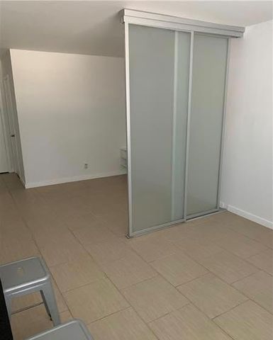 2830 NE 30th Place 2, Fort Lauderdale, FL 33306