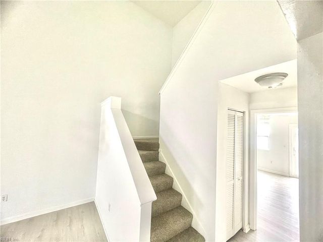 835 Little Bay Ave Apt D, Norfolk, VA 23503