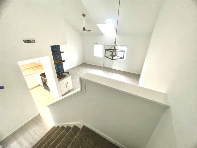 835 Little Bay Ave Apt D, Norfolk, VA 23503