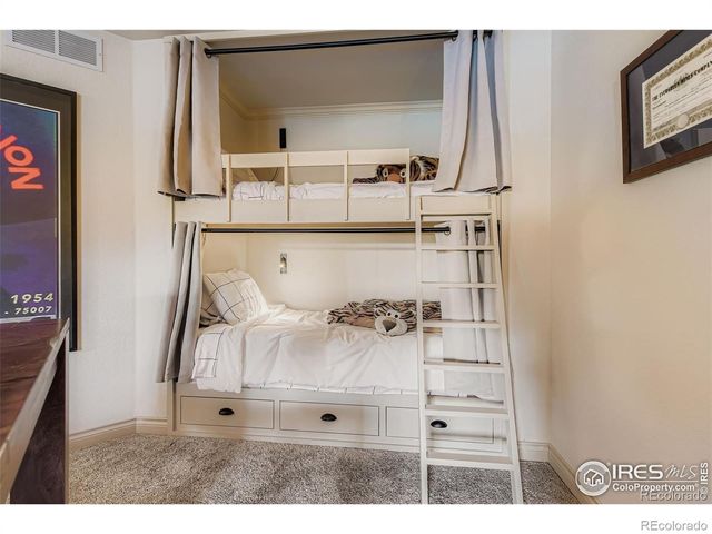 9410 S Silent Hills Drive, Lone Tree, CO 80124