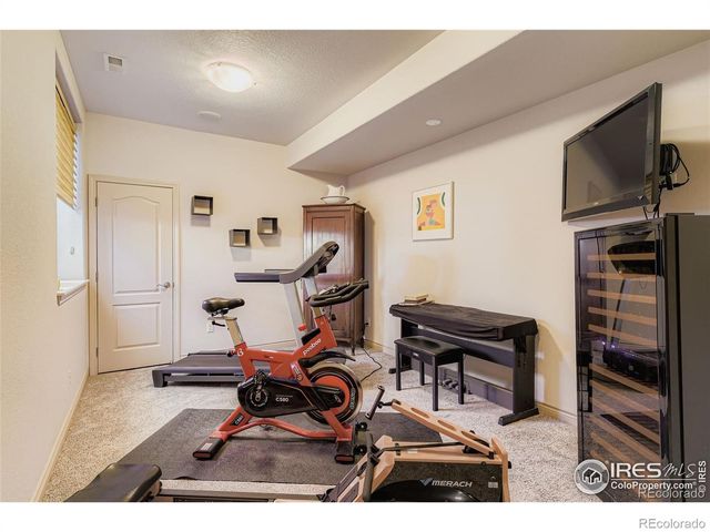 9410 S Silent Hills Drive, Lone Tree, CO 80124