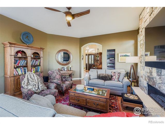 9410 S Silent Hills Drive, Lone Tree, CO 80124