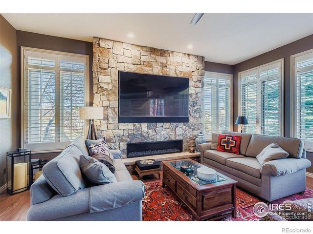 9410 S Silent Hills Drive, Lone Tree, CO 80124