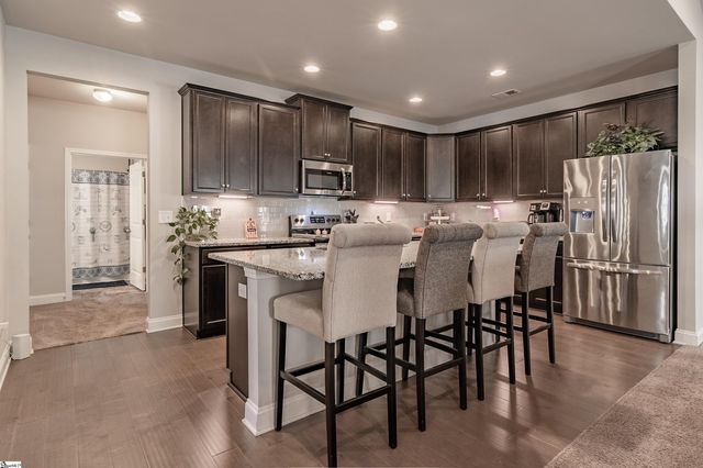 1035 Drakes Crossing, Anderson, SC 29625