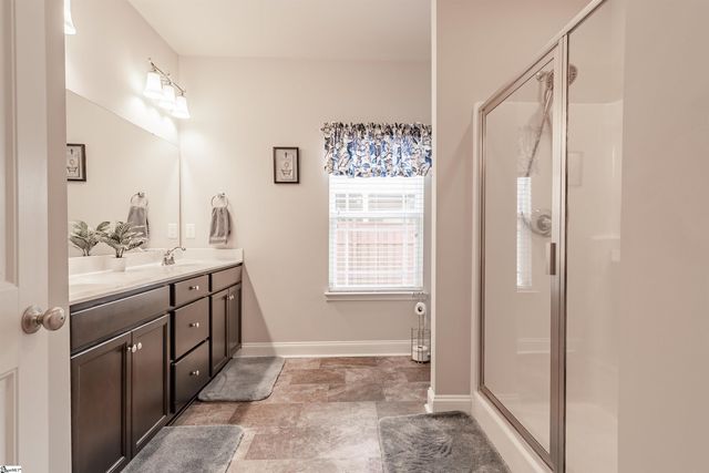 1035 Drakes Crossing, Anderson, SC 29625