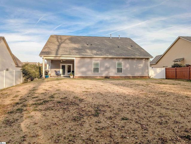 1035 Drakes Crossing, Anderson, SC 29625