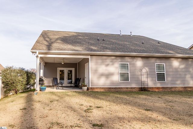 1035 Drakes Crossing, Anderson, SC 29625