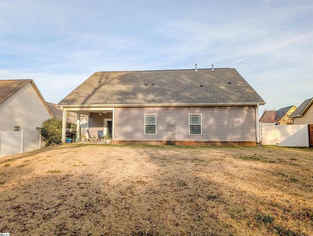 1035 Drakes Crossing, Anderson, SC 29625