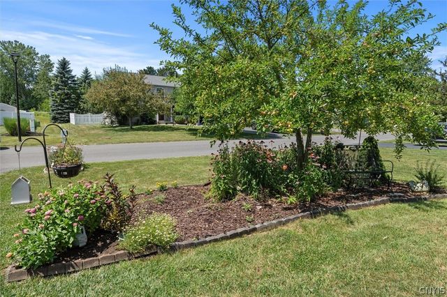 8768 Francica, Cicero, NY 13039