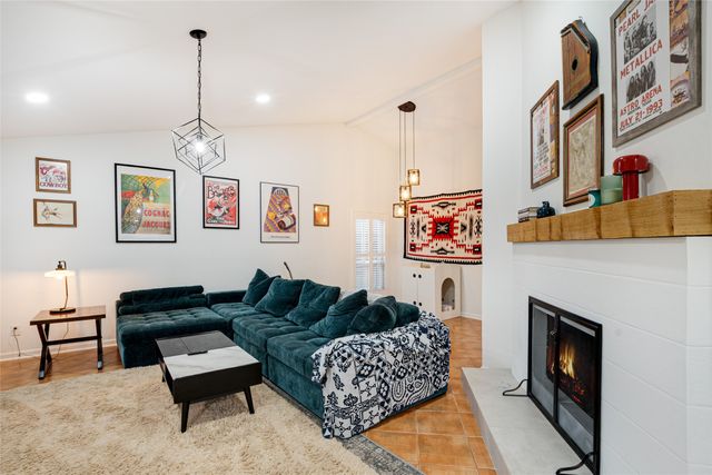 4513 Hale Street, The Colony, TX 75056