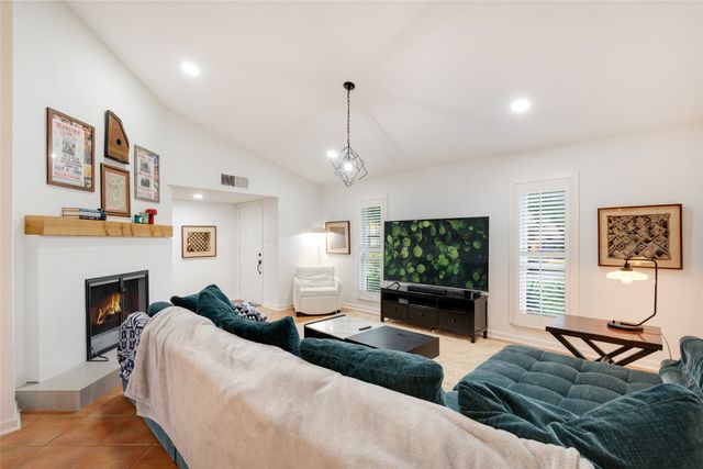 4513 Hale Street, The Colony, TX 75056