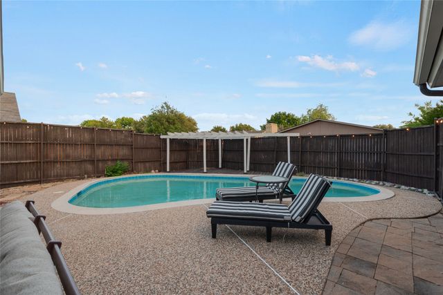 4513 Hale Street, The Colony, TX 75056