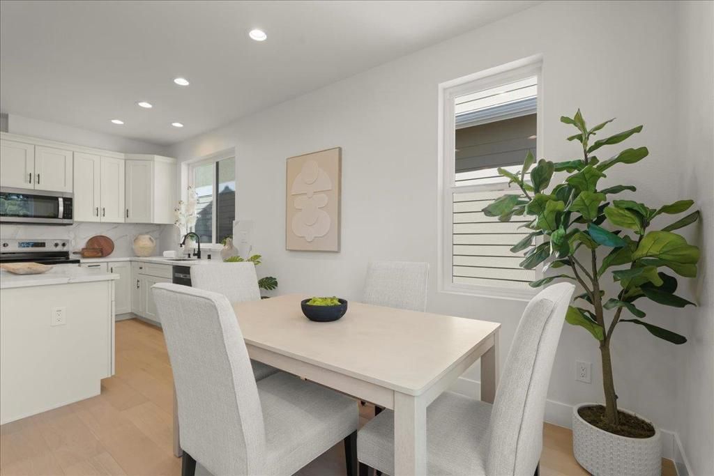 Image 14 of property listing at 188 W Rincon Avenue, Campbell, CA 95008