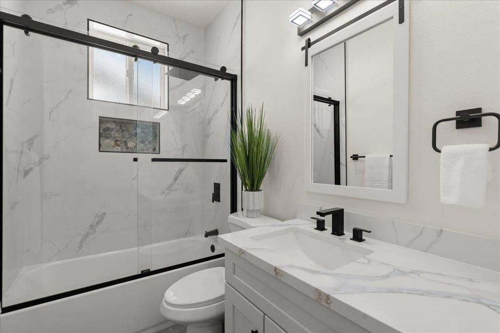 Image 21 of property listing at 188 W Rincon Avenue, Campbell, CA 95008