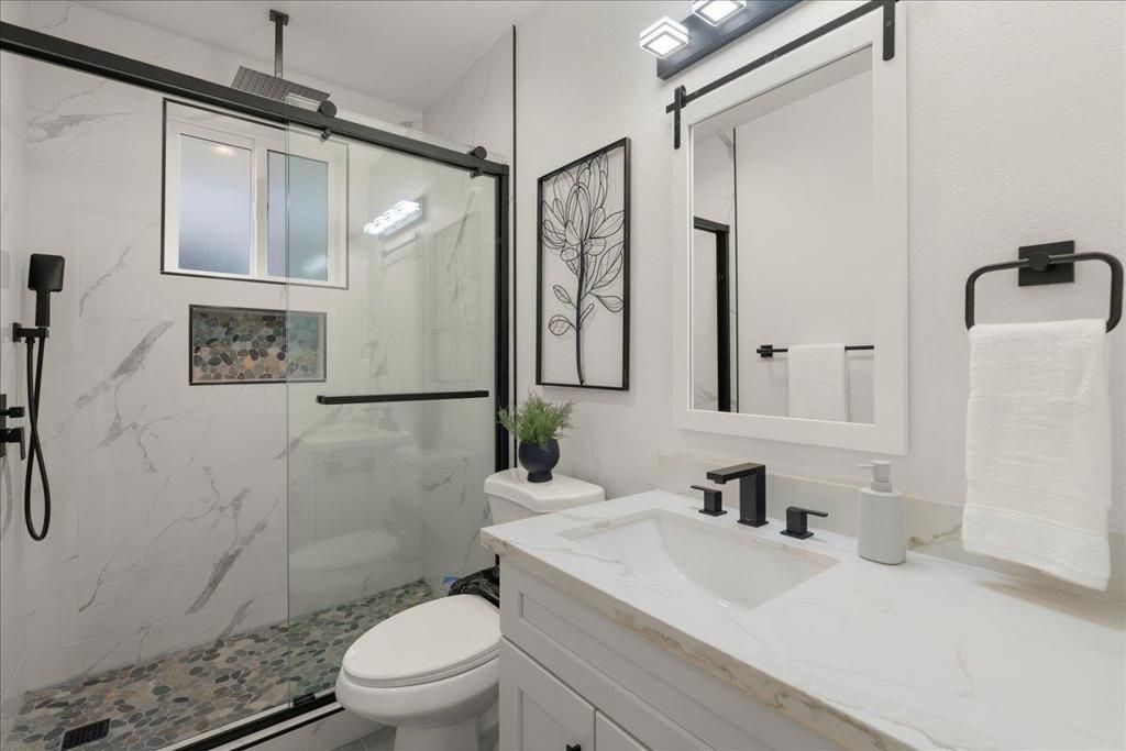 Image 7 of property listing at 188 W Rincon Avenue, Campbell, CA 95008