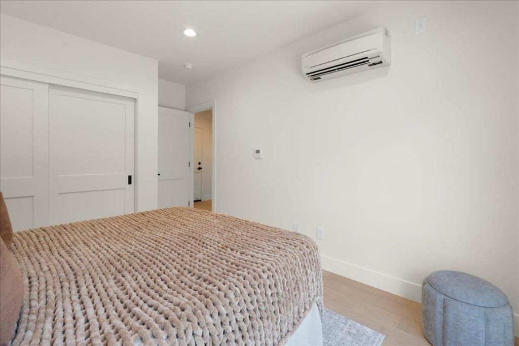 Image 9 of property listing at 188 W Rincon Avenue, Campbell, CA 95008