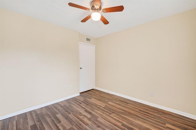 3919 Fairmont Parkway 195, Pasadena, TX 77504