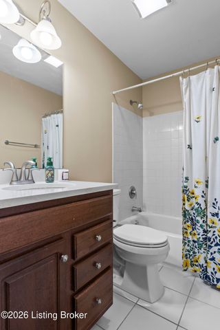 4410 Wisteria Landing Cir 208, Louisville, KY 40218
