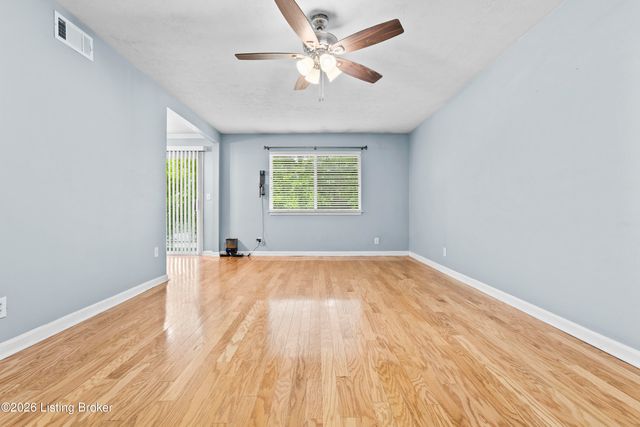 4410 Wisteria Landing Cir 208, Louisville, KY 40218