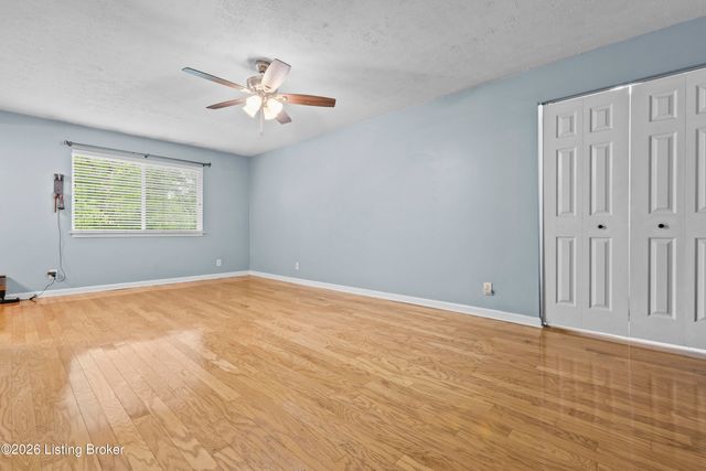 4410 Wisteria Landing Cir 208, Louisville, KY 40218