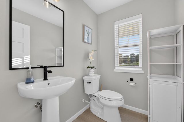 5998 Lillie CIRCLE, Racine, WI 53402