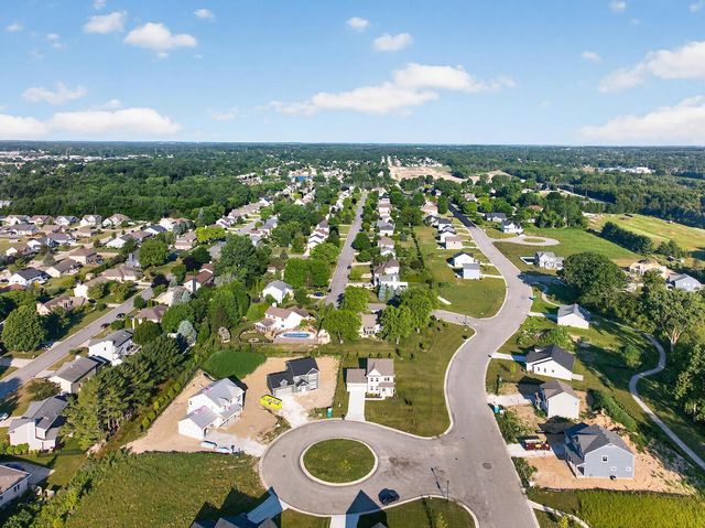 5998 Lillie CIRCLE, Racine, WI 53402