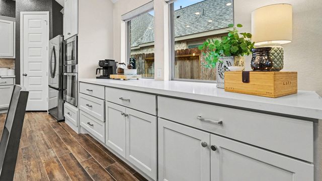 12322 Palmetto Drive, Mont Belvieu, TX 77523