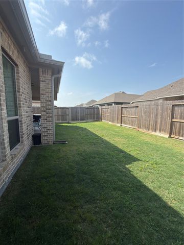 12322 Palmetto Drive, Mont Belvieu, TX 77523