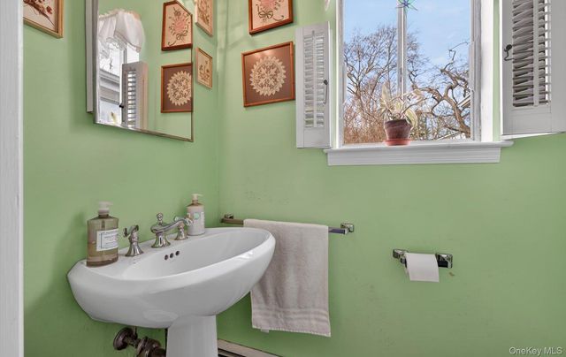 57 Knott Drive, Glen Cove, NY 11542