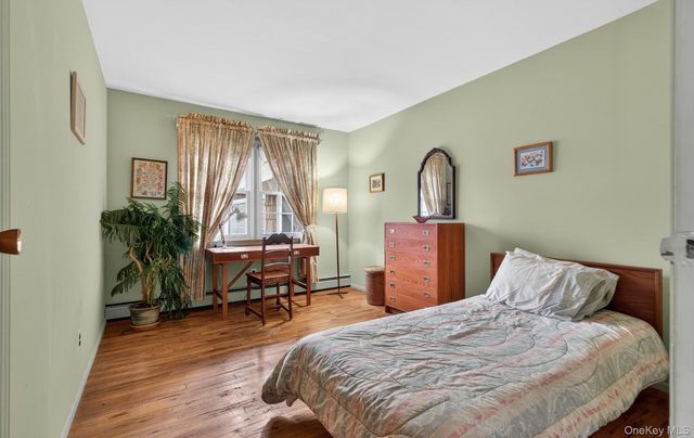 57 Knott Drive, Glen Cove, NY 11542