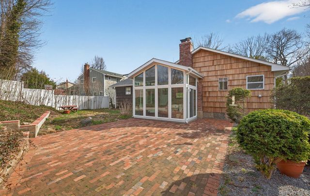 57 Knott Drive, Glen Cove, NY 11542