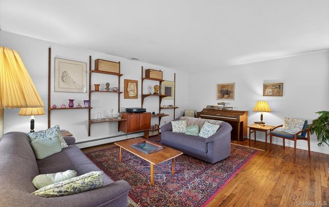 57 Knott Drive, Glen Cove, NY 11542