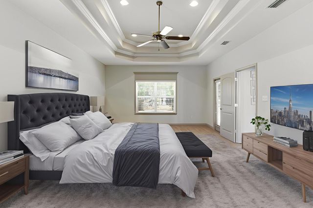 14 E Yellowstone, Hattiesburg, MS 39402