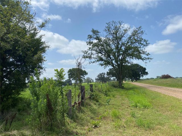 30 Acre County Road 2425, Como, TX 75431