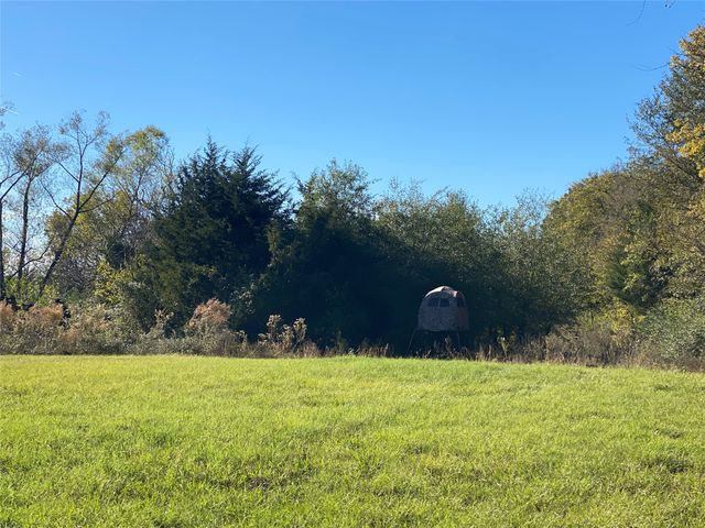 30 Acre County Road 2425, Como, TX 75431